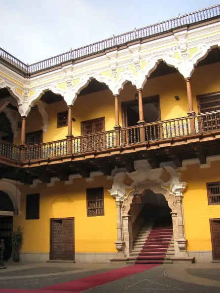 File:Torre Tagle Lima.jpg