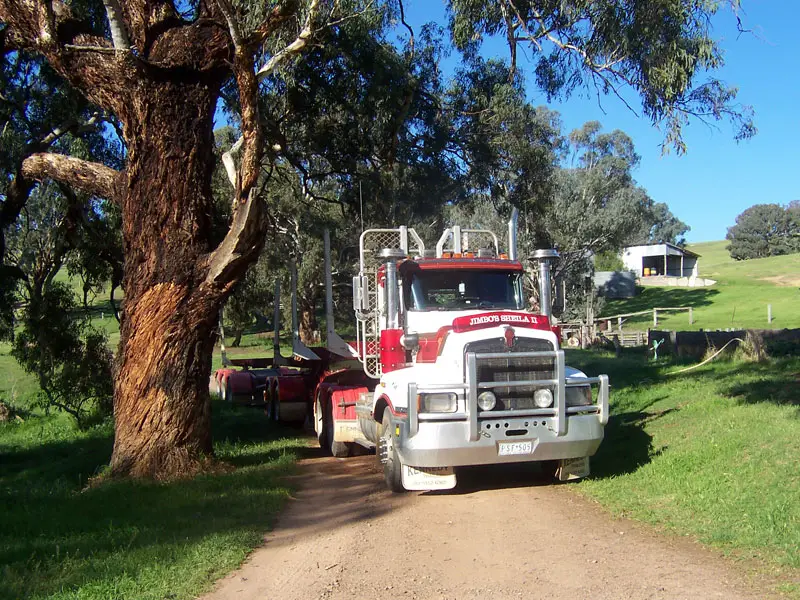 File:Truck.jpg