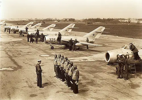 File:MiG15.jpg