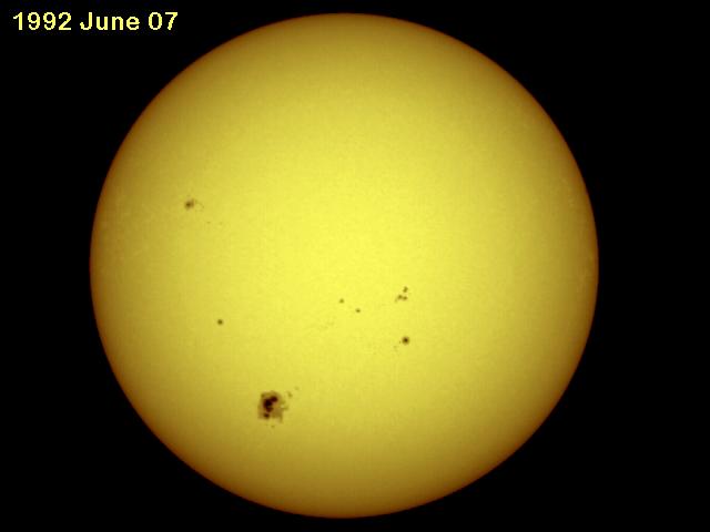 File:The Sun w920607.jpg