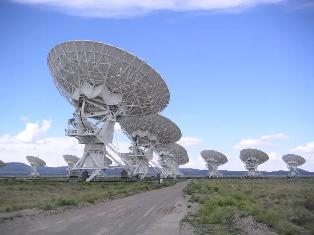 File:USA.NM.VeryLargeArray.02.jpg