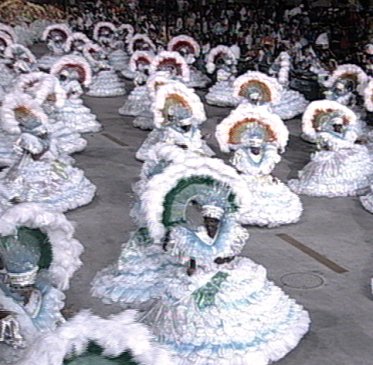 File:CarnavalBrazilRio2005.jpg