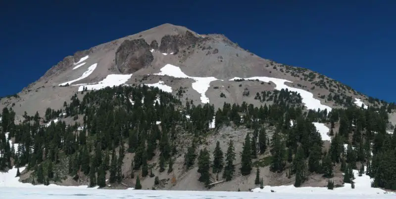 File:Lassen Peak CA.jpg