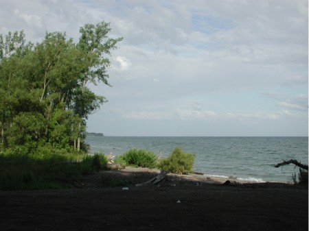 File:Lake Ontario 3859.jpg