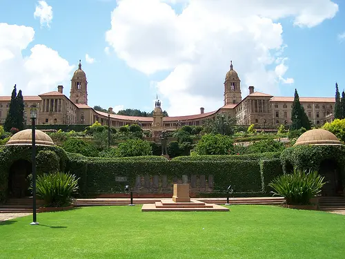 File:Pretoria Union Buildings Gardens.jpg