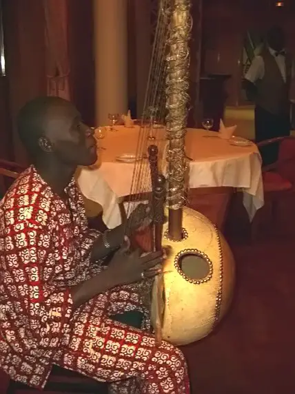 File:Harp 2.jpg
