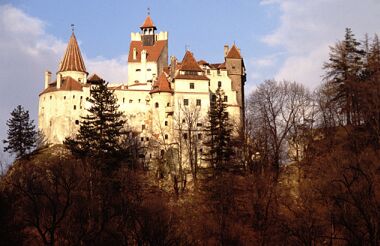 File:Bran Castle.jpg
