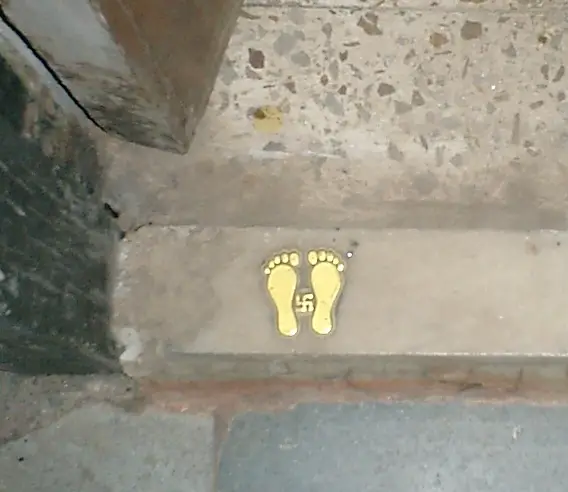 File:Swastika doorstep.jpg