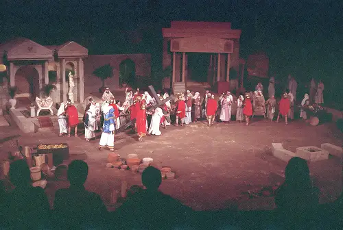 File:Passion play.jpg