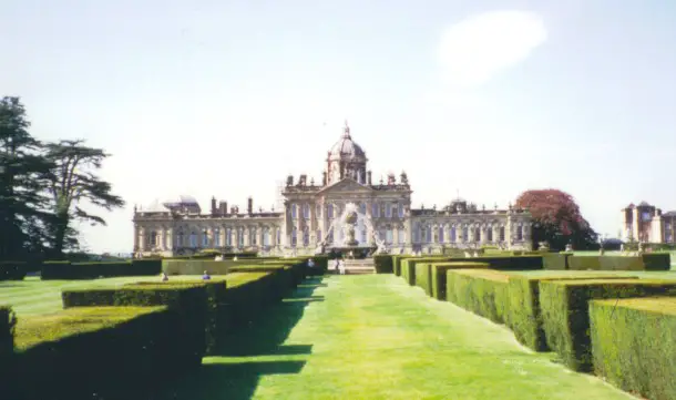 File:Castle Howard.jpg