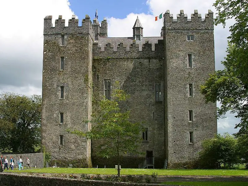 File:Bunrattybig.jpg