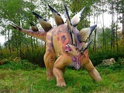 Model Stegosaurus, Bałtów Jurassic Park, Poland.