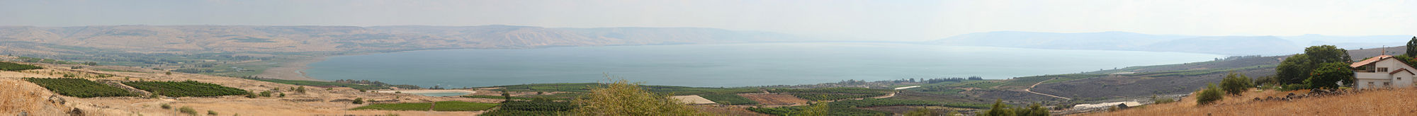 Panoramic from Amnon, North of the sea