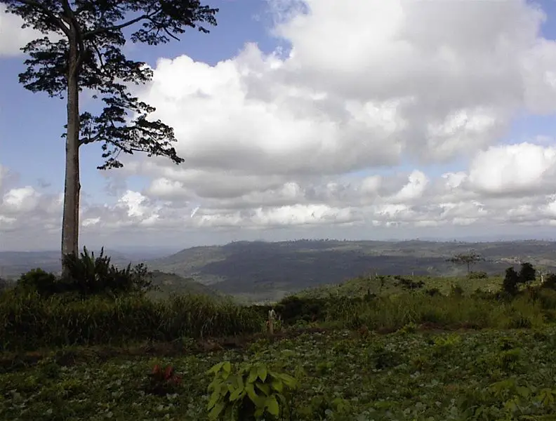 File:Aburi hills.jpg