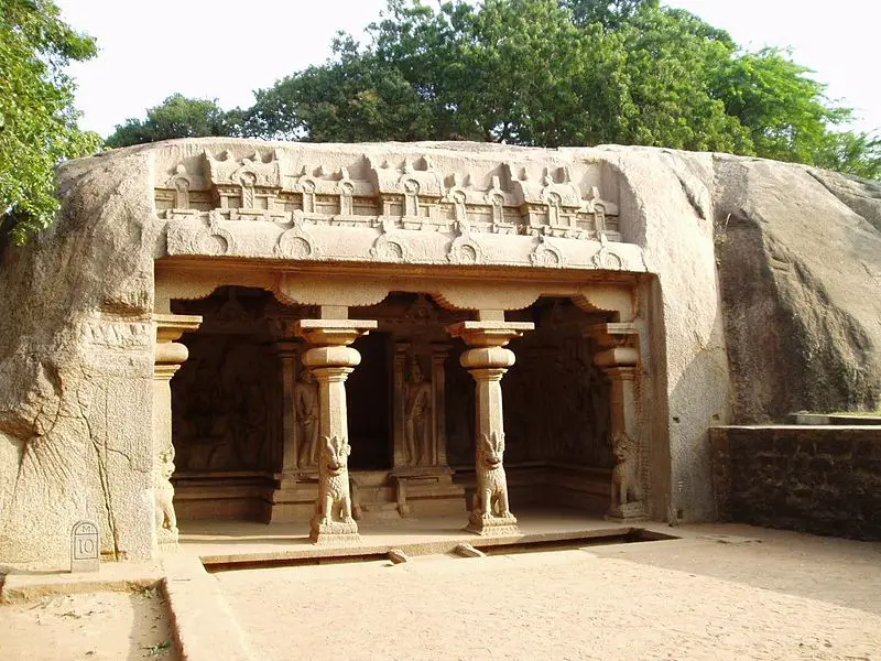 File:Vsvarahacave.jpg