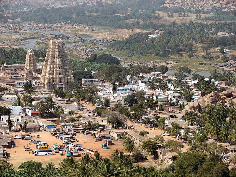 File:Hampi-Old-And-New.jpg