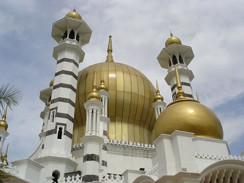File:UbudiahMosque.JPG