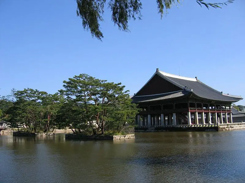 File:Gyeongbok-gung palace-03 (xndr).jpg