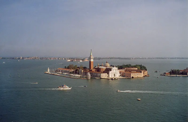 File:Venice09.jpg