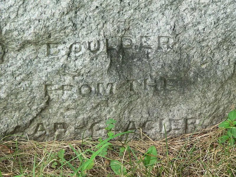 File:Agassiz.side2.sk.jpg