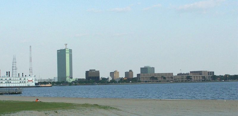 File:DowntownLC.jpg