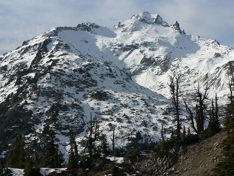 File:Mount Daniel 27794.JPG