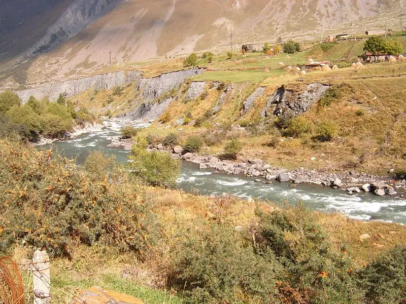 File:TerekRiver NorthGeorgia.jpg