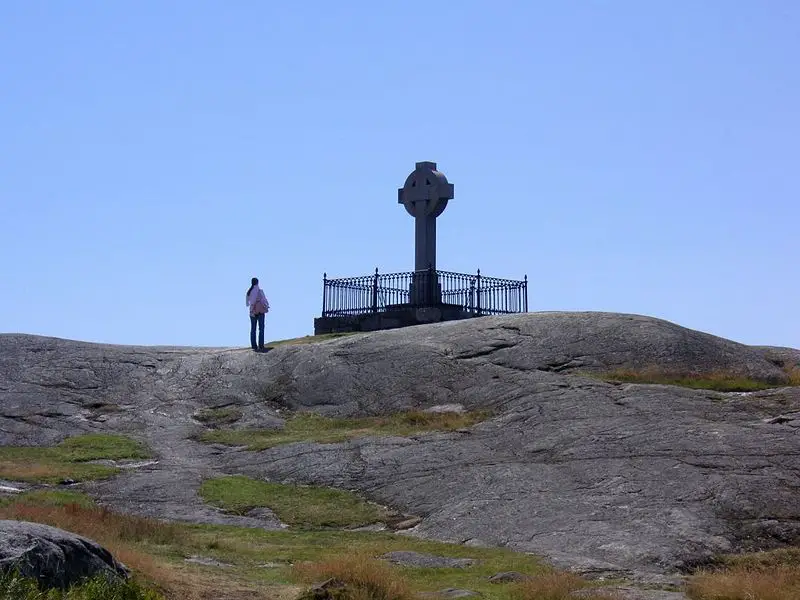 File:Birka Ansgar 2008.jpg
