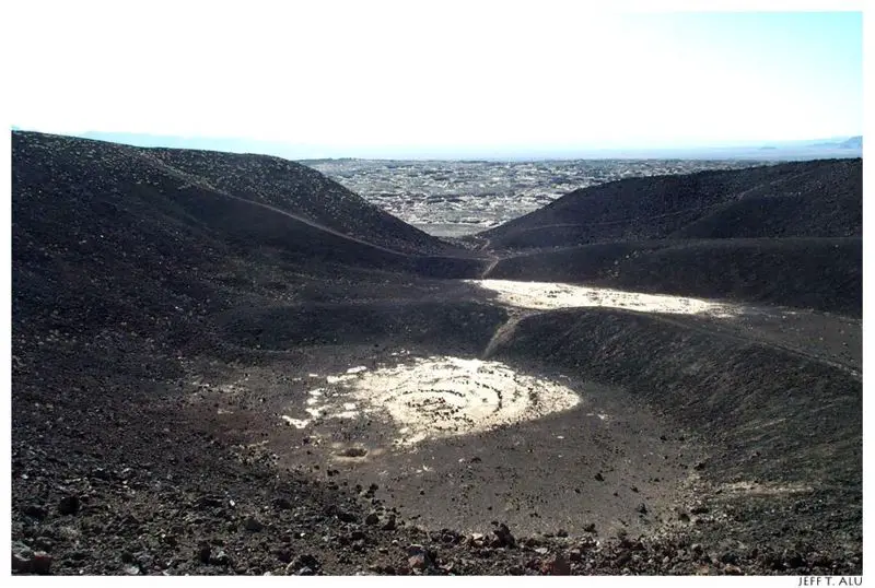 File:Mojave Amboy.jpg