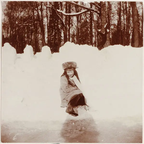 File:Anastasiasnow1910.jpg