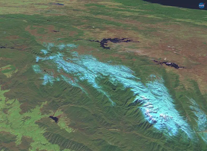 File:Worldwind-SnowyMountains.jpg