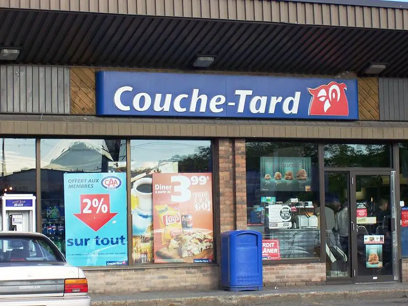 File:Couchetard convenience store2.jpg