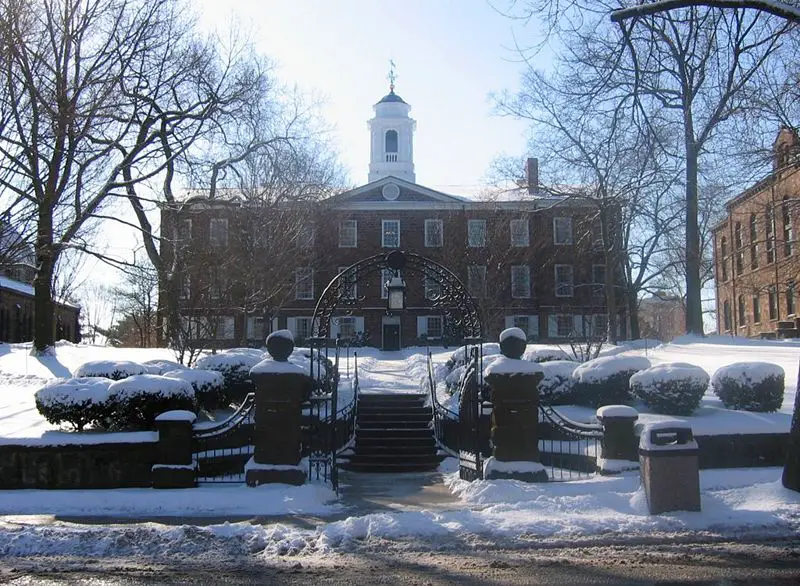 File:Old Queens Rutgers.jpg