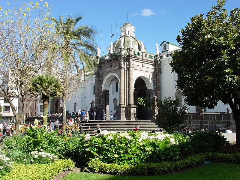 File:PortonCatedral.JPG