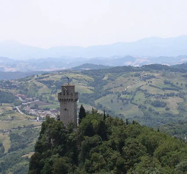 File:Montale.JPG