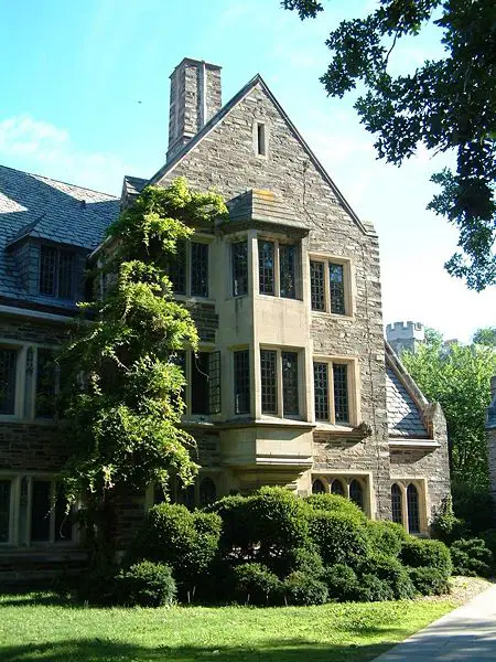 File:Princeton University halls3.jpg