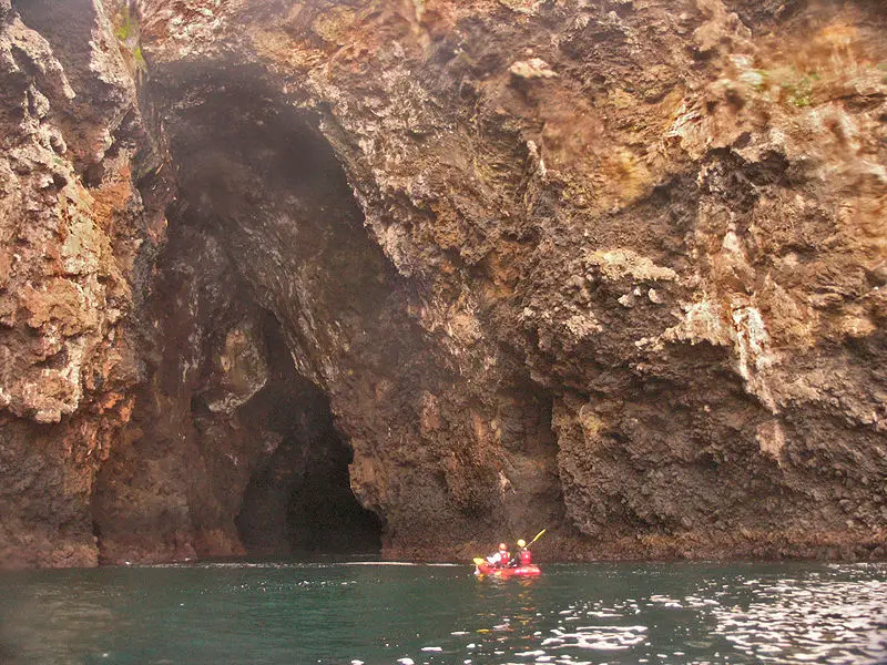File:Painted cave.jpg