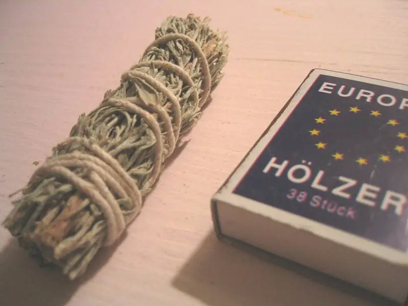 File:Wand and matchesa.jpg