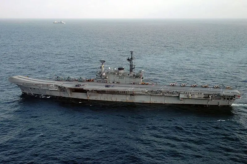 File:INS Viraat ex-Hermes DN-SD-06-05771r.jpg