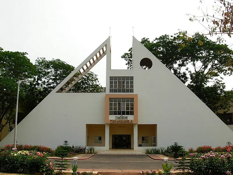 File:Takshashila 1.JPG
