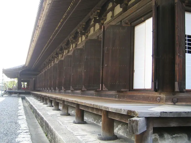File:Sanju-Sangen-Do.jpg