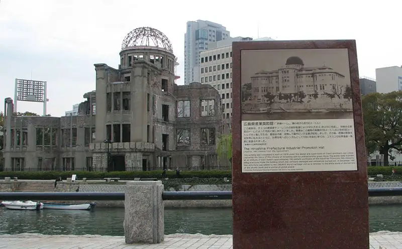 File:Old and New.jpg