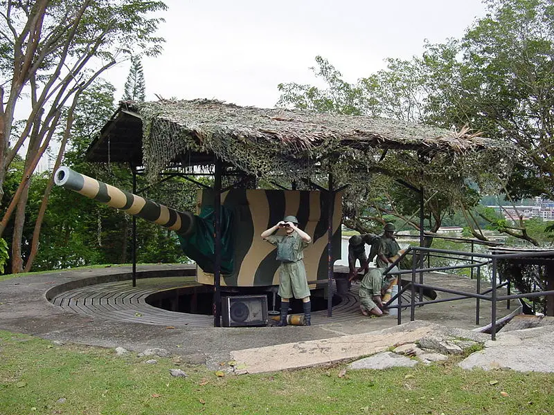 File:Sentosa-Fort Siloso.jpg