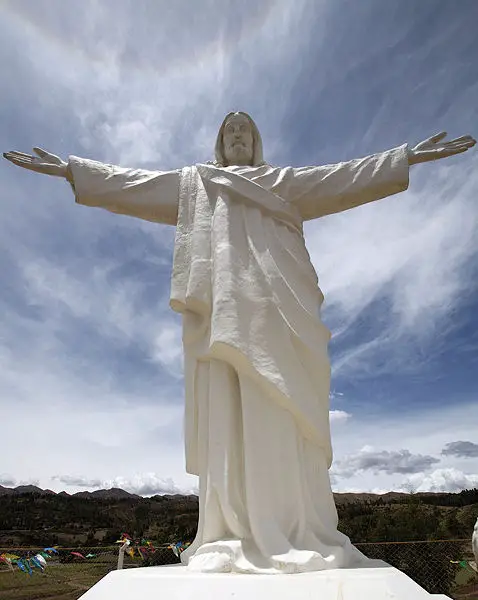 File:CristoBlancoCuzco.jpg