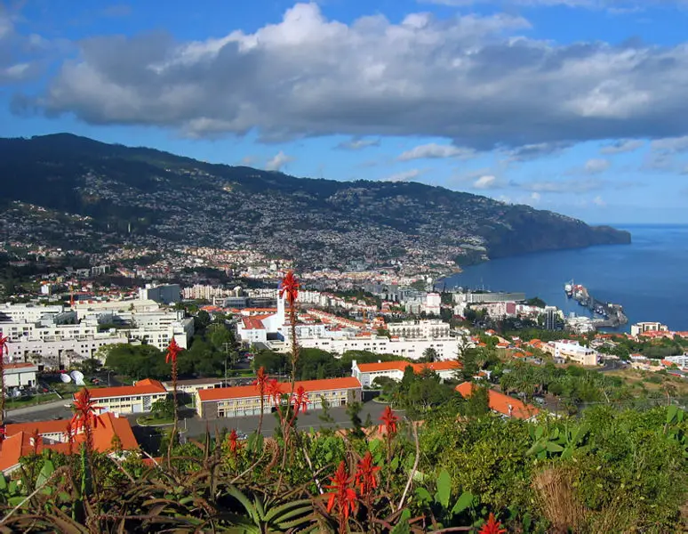 File:Funchal Pico da Cruz.jpg
