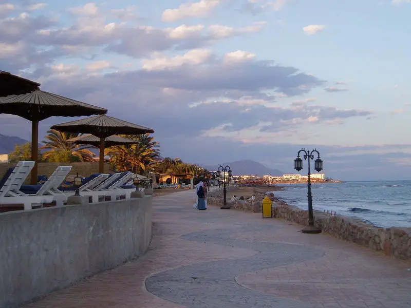 File:Dahab evening 03.JPG