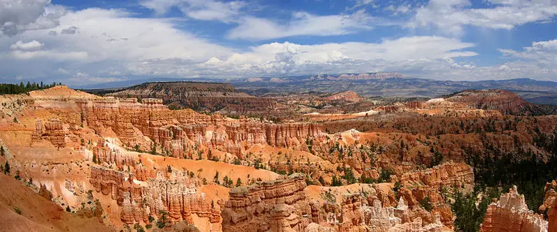 File:Byrcecanyon.jpg