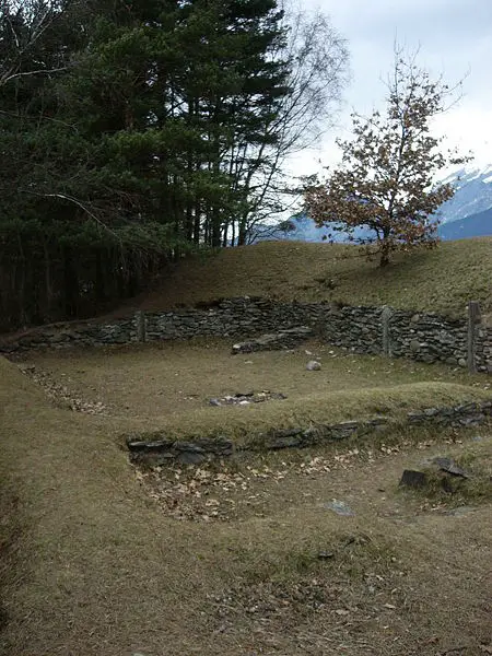 File:Vill excavation.jpg