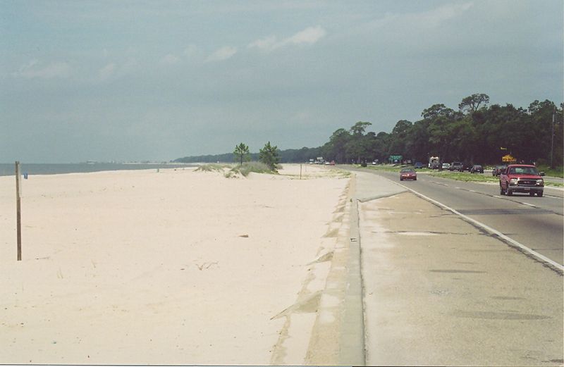 File:GulfOfMexicoBeach.jpg