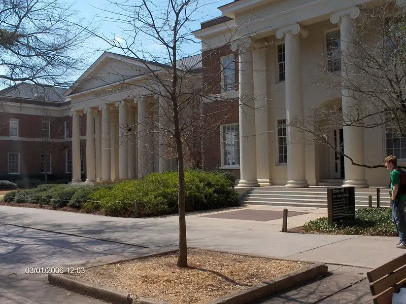 File:Brooks Hall UGA.jpg
